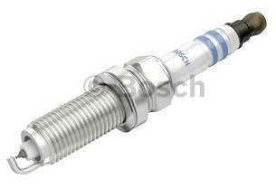 BOSCH Świeca zapłonowa, irydowa, 0 242 135 517 - Bezpłatny zwrot do 30 dni, największy wybór produktów. 0242135517