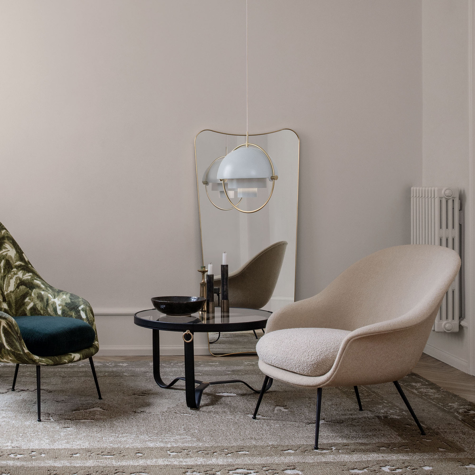 GUBI Gubi Multi-Lite lampa wisząca 32 cm chrom/biały