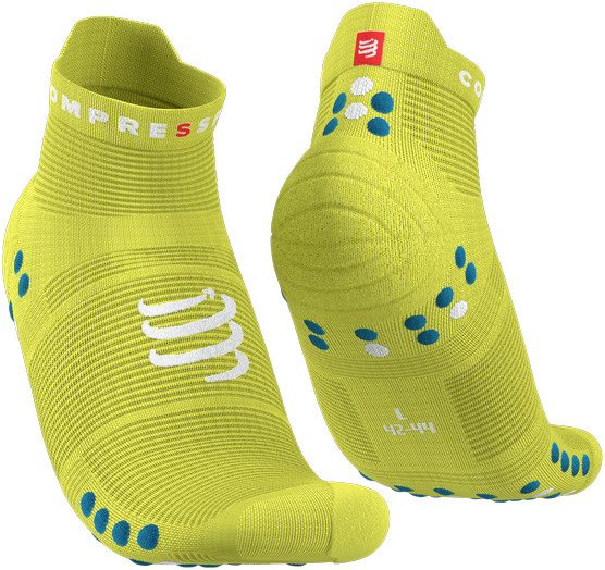 Compressport Skarpetki do biegania krótkie ProRacing Socks V4 fluo żółte
