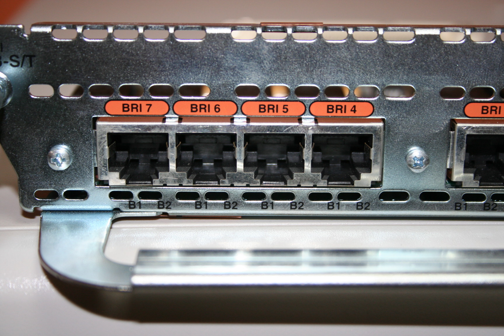 Cisco NM-8B-S/T NM-8B-S/T