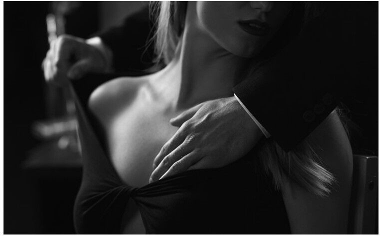 Sensualna sesja fotograficzna dla dwojga  Poznań P0004407