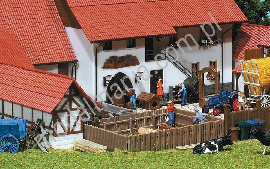 Faller Płot ze sztachet l=437mm 272403