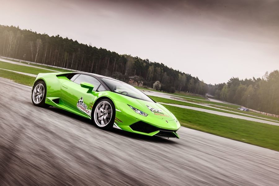 Jazda Lamborghini Huracan - kierowca - Kielce - 2 okrążenia JLHK2