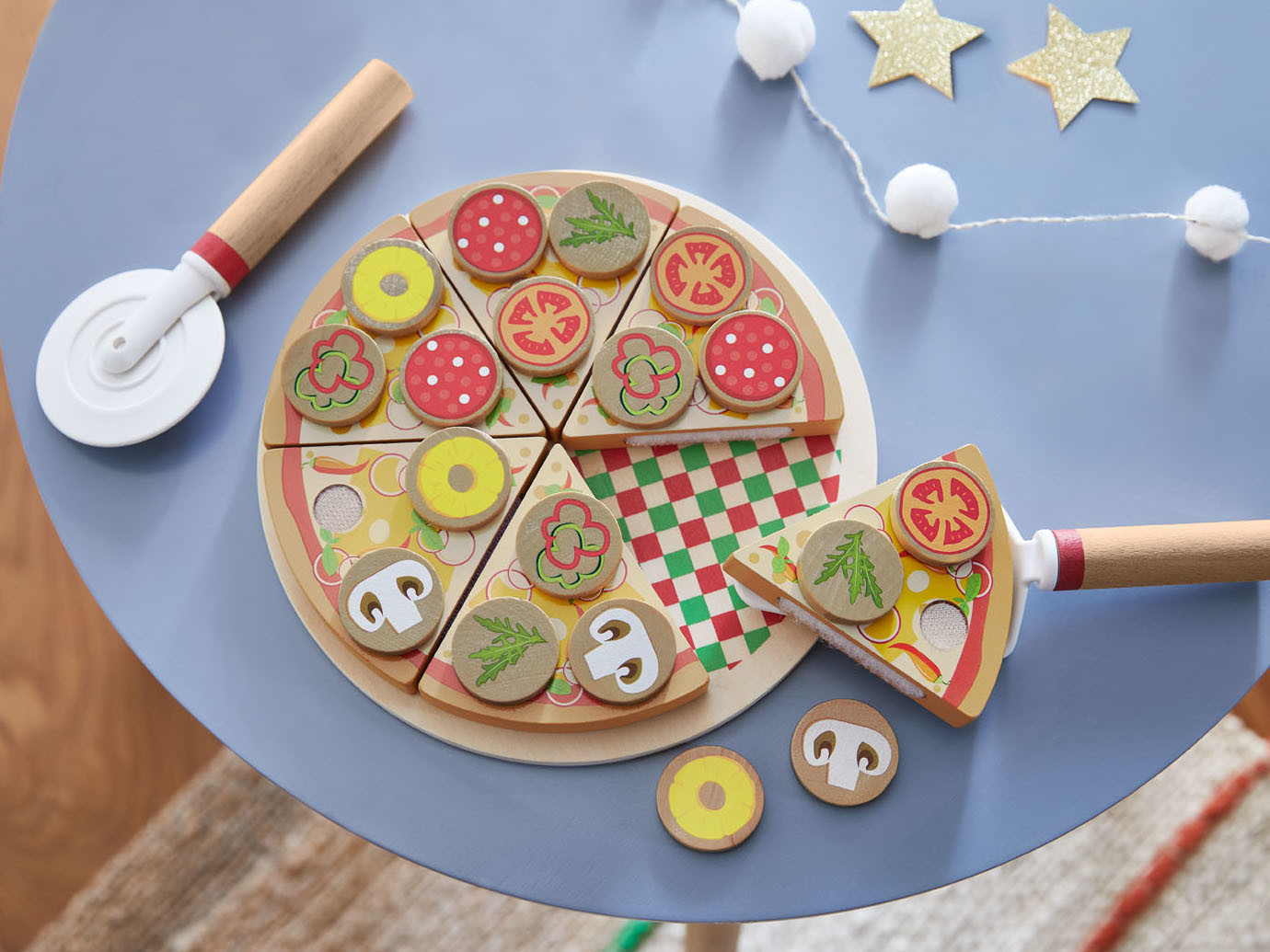 PLAYTIVE PLAYTIVE Zestawy potraw z drewna, 1 zestaw (Zestaw do pizzy) 4055334262828