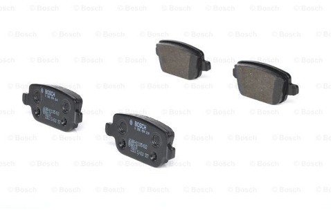 Bosch Zestaw klocków hamulcowych, hamulce tarczowe 0 986 494 214
