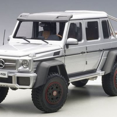 Autoart Mercedes-Benz G6 3 AMG 6X6 silver
