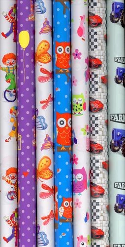 W&K Papier do pakowania prezentów wzór Świąteczny 200x70 80gram. MIX WZORÓW