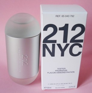 Carolina Herrera 212 NYC woda toaletowa 100ml tester