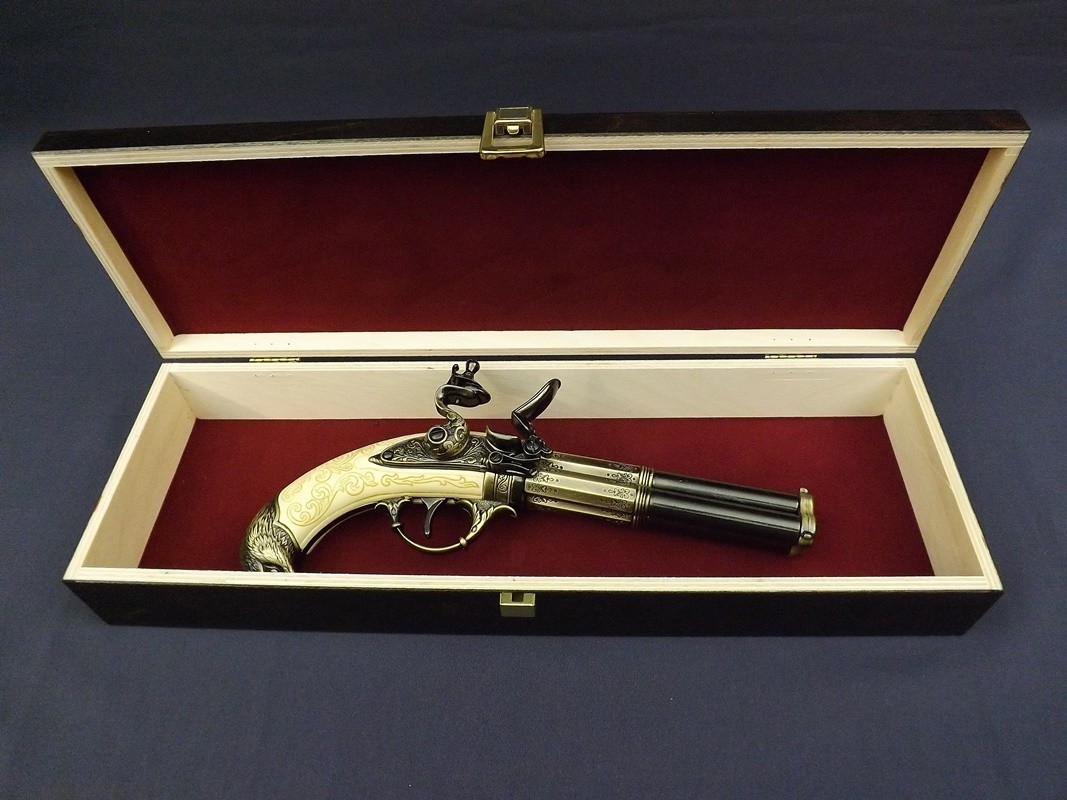 Denix SA REPLIKA TRZY LUFOWY PISTOLET FRANCUSKI W PUDEŁKU MODEL 5306+P01 5306+P01