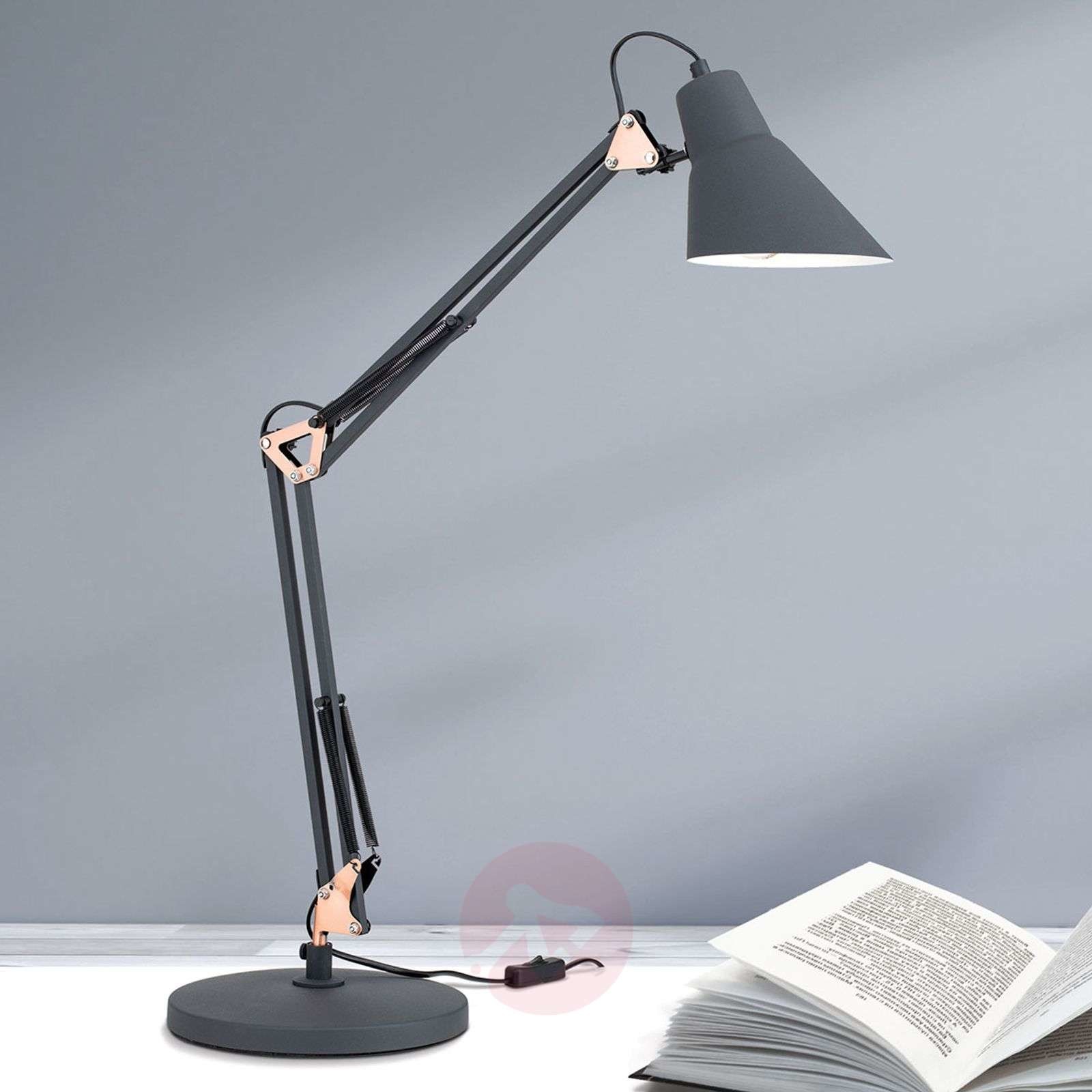 Orion Potrójnie regulowana lampa stołowa Bachelor