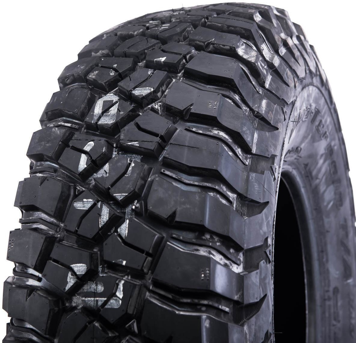 BFGoodrich MUD TERRAIN T/A KM3 37X13.50R17 121Q