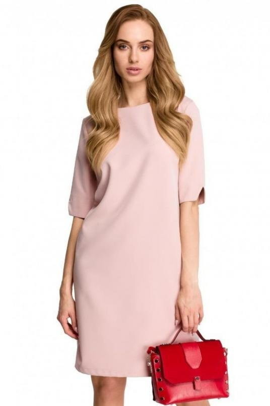 SukienkiShop Elegancka sukienka trapezowa midi z dekoltem V z tyłu gładka różowa - SukienkiShop