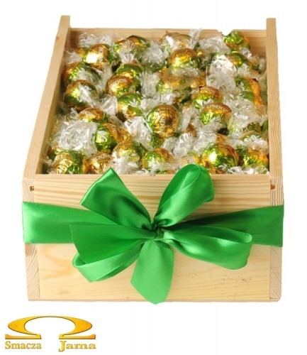 Lindt Skrzynka pralinek matcha Lindor 1kg 1A20-2348B