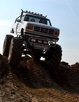 Jazda Monster Truckiem  Warszawa (Konstancin-Jeziorna k. Warszawy) P0000009