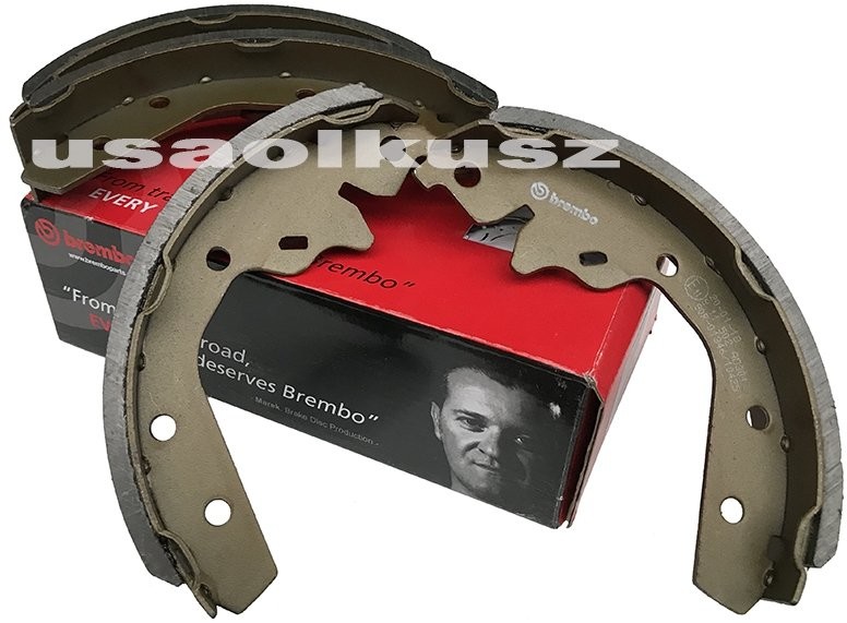 BREMBO Szczęki hamulcowe do bębnów Chrysler LeBaron S11502