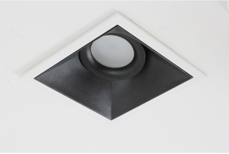 Light&More LM 1001 BK OPRAWA HALOGENOWA LED WPUSZCZANA OCZKO REGULOWANA ALUMINIUM CZARNA PAR16 MR16 GU10 GU5,3 LM 1001 BK