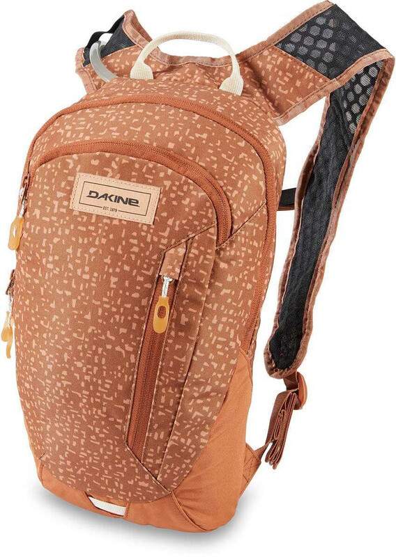Dakine Shuttle 6l Backpack Women, brązowy/pomarańczowy One Size 2021 Plecaki rowerowe 10003427-SIERRAFOSS-OSFA