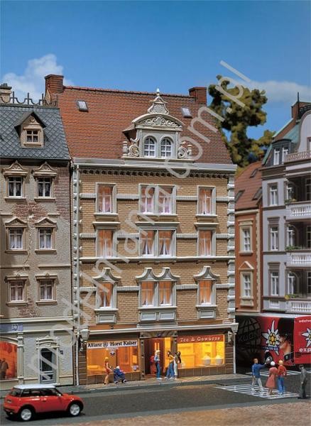 Faller Kamienica z biurem "Allianz" 130448