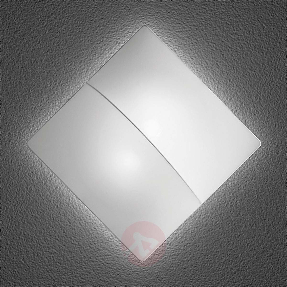 NELLY Skwadratowa lampa ścienna z materiału 60 cm