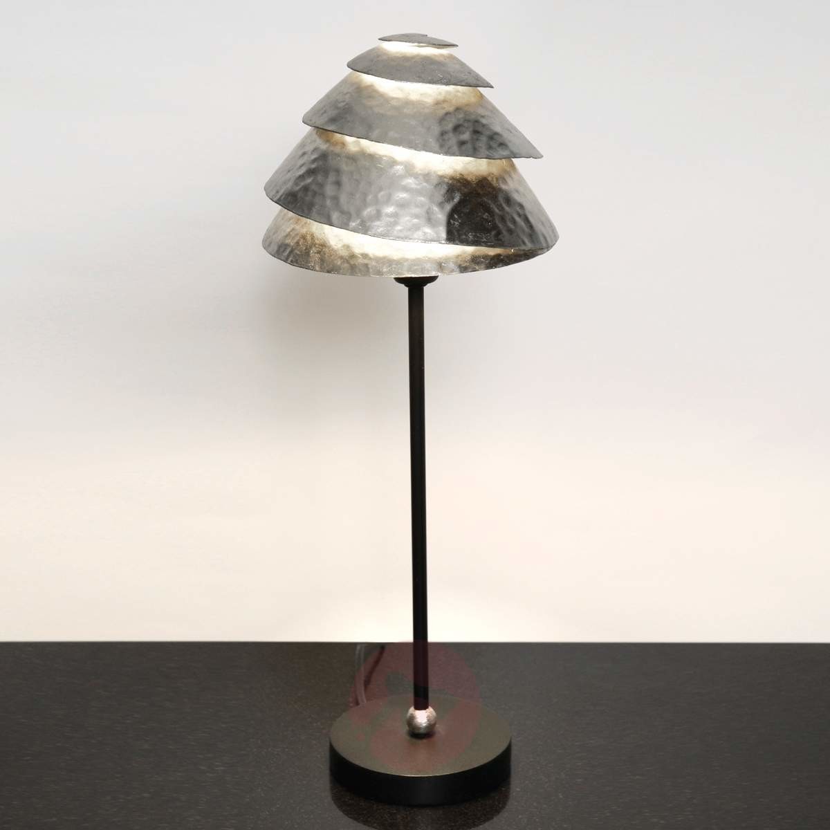 J. HOLLÄNDER J. Holländer Lampa stołowa Snail One o pięknym kształcie