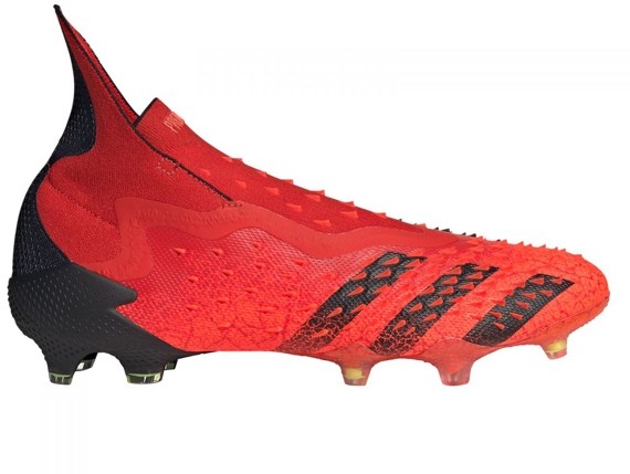 Adidas Buty piłkarskie Predator Freak+ Fg M FY6238