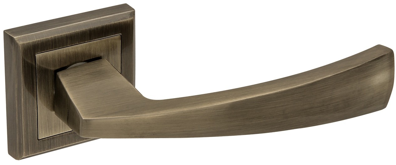 Alubrass KLAMKA SILVIA NA ROZECIE KWADRATOWEJ PATYNA SPQ