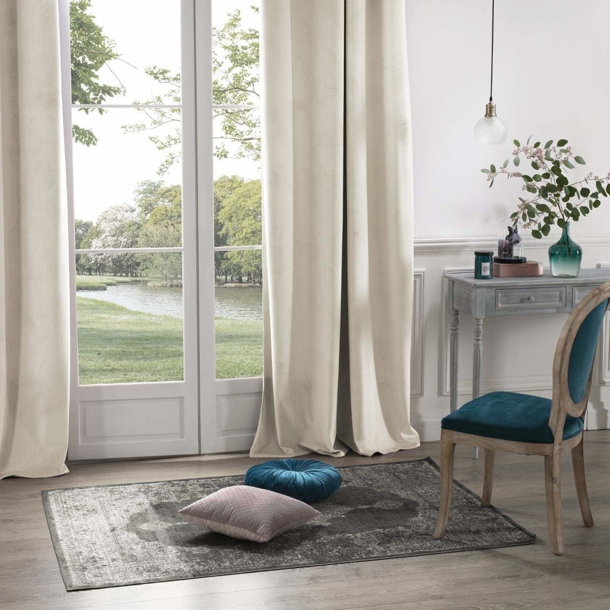Atmosphera Zasłona okienna w kolorze beżowym wykonana z poliestru to idealna ozdoba domowego wnętrza