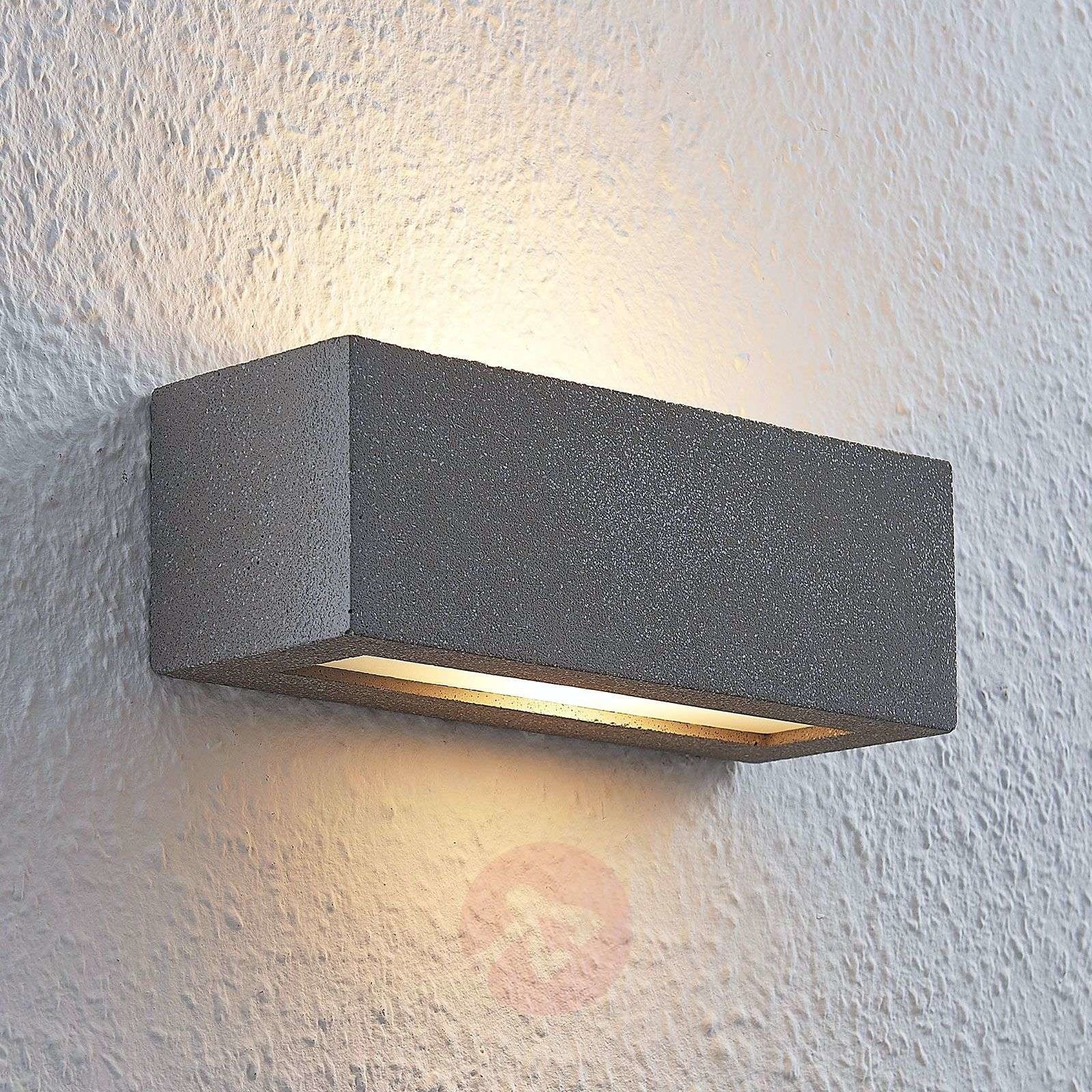 LINDBY Lindby Nellie lampa ścienna LED, szerokość 21,8 cm