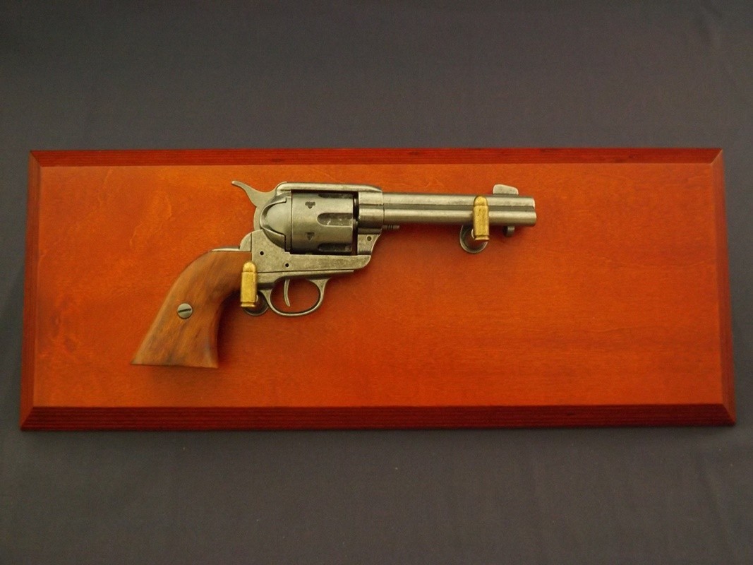 Denix SA REPLIKA REWOLWER PEACEMAKER S.COLT NA TABLO MODEL 1186G+TM+35 1186G+TM+35
