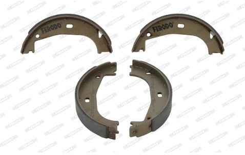 FERODO (FEDERAL-MOGUL) Zesatw szczęk hamulcowych, hamulec postojowy (FEDERAL-MOGUL) FSB546