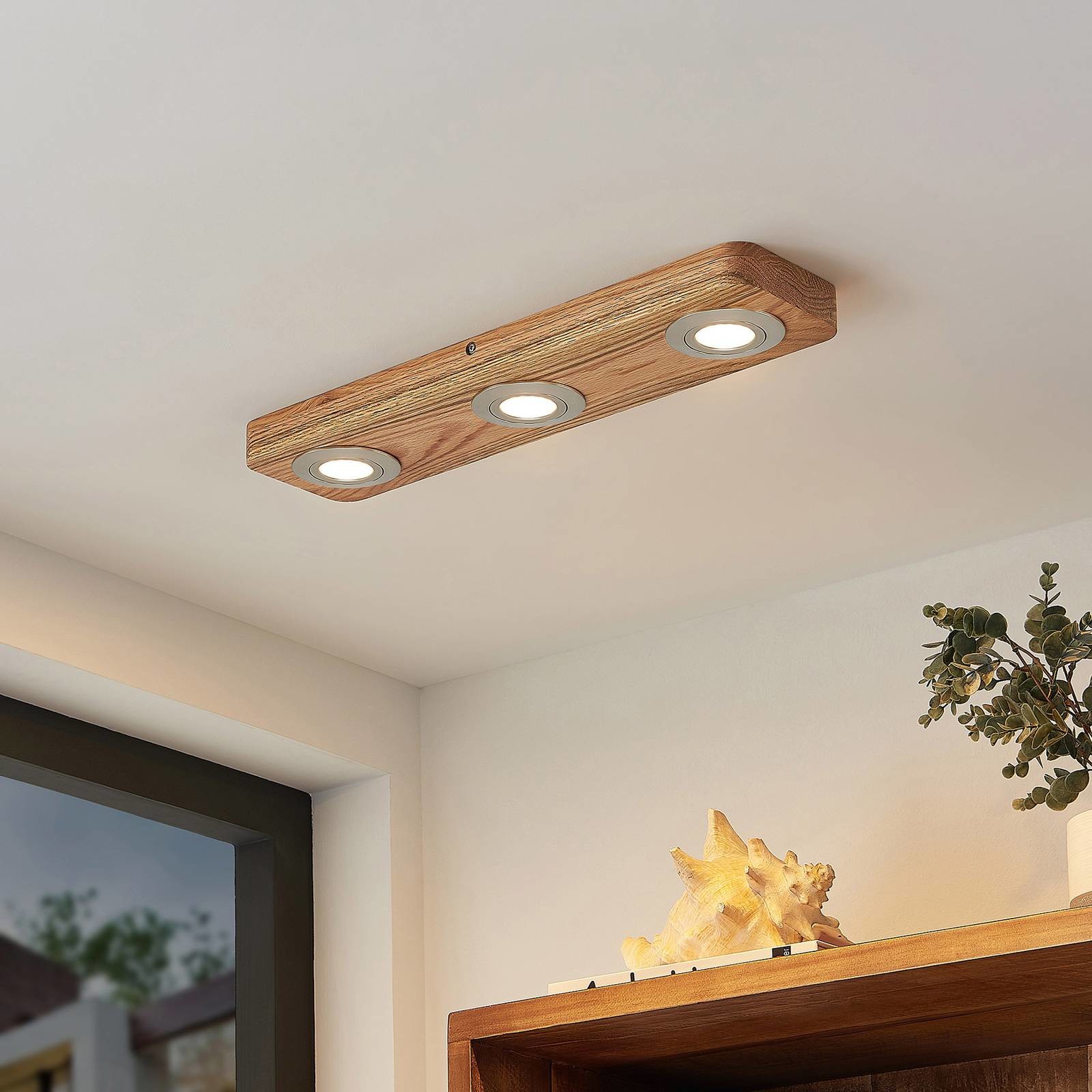 Lindby Mikari lampa sufitowa LED z drewna, 3-pkt.