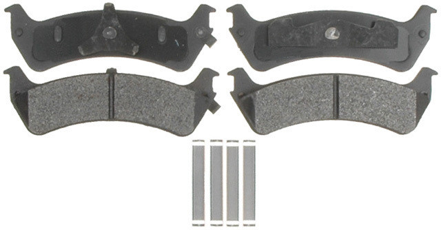 RAYBESTOS Klocki tylne PGD667QS