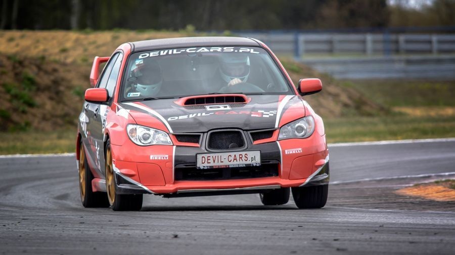 Jazda Subaru Impreza - kierowca - Tor Kraków - 1 okrążenie JSIKrK1
