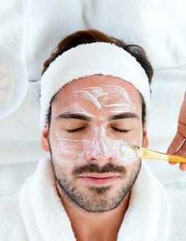 Zabieg pielęgnacyjny twarzy dla mężczyzn  Łódź P0007138