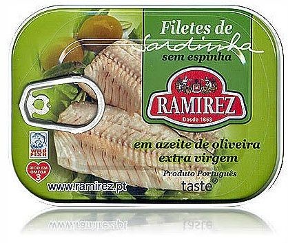 Ramirez Filety z sardynek portugalskich w oliwie extra virgin, z kawałkami oliwek Ramirez 100g.