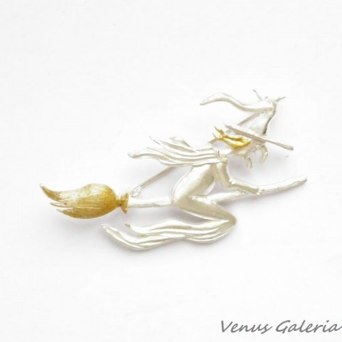 Broszka srebrna - Wiedźma duża biała 881