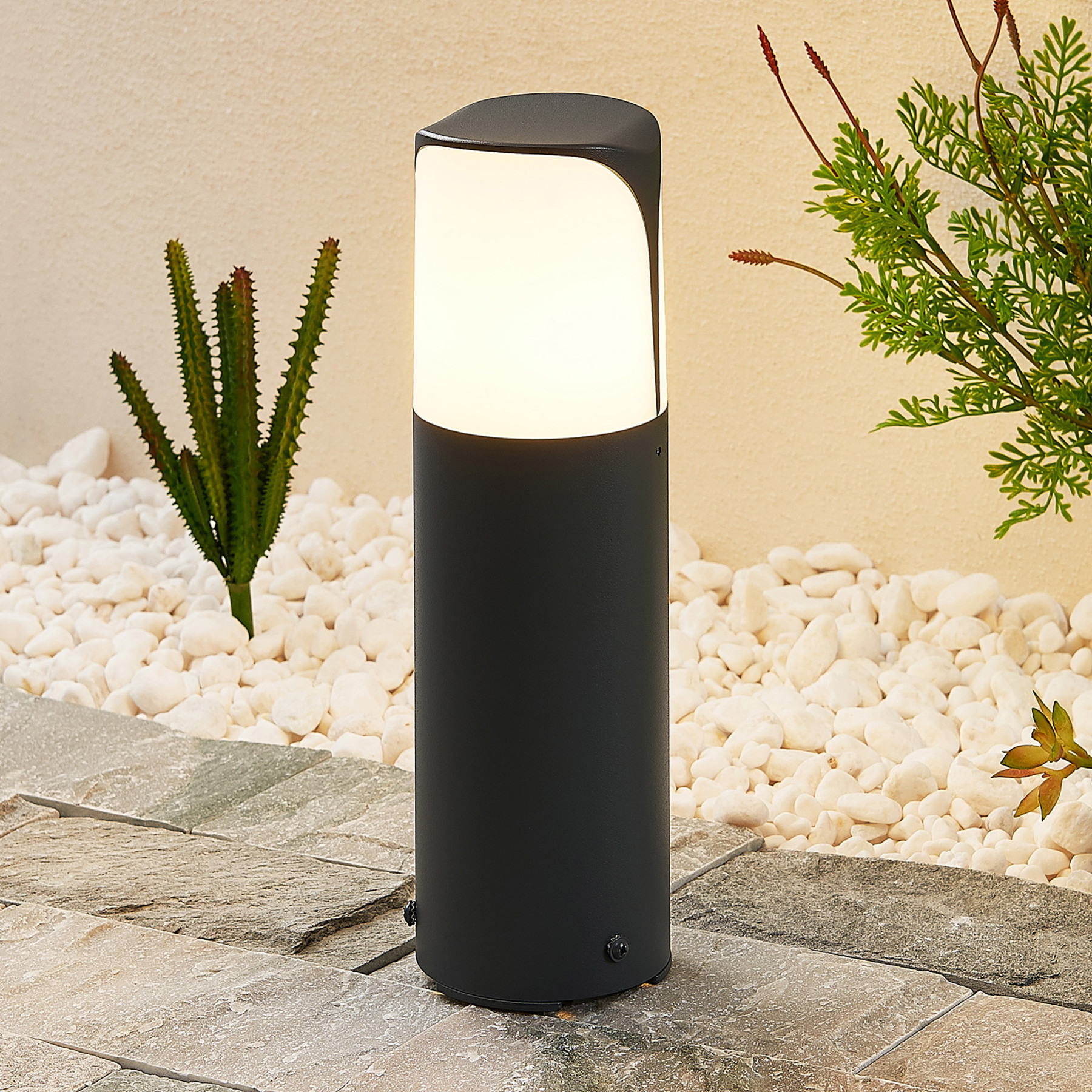 LUCANDE Lucande Paikea lampa cokołowa, 30 cm