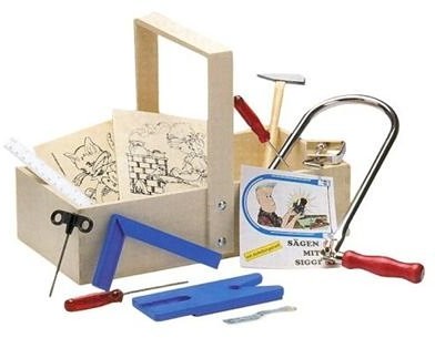 Pebaro Bausch 430 - zestaw do wyrzynarki z narzędziami i nadrukowanymi szablonami w drewnianym pudełku