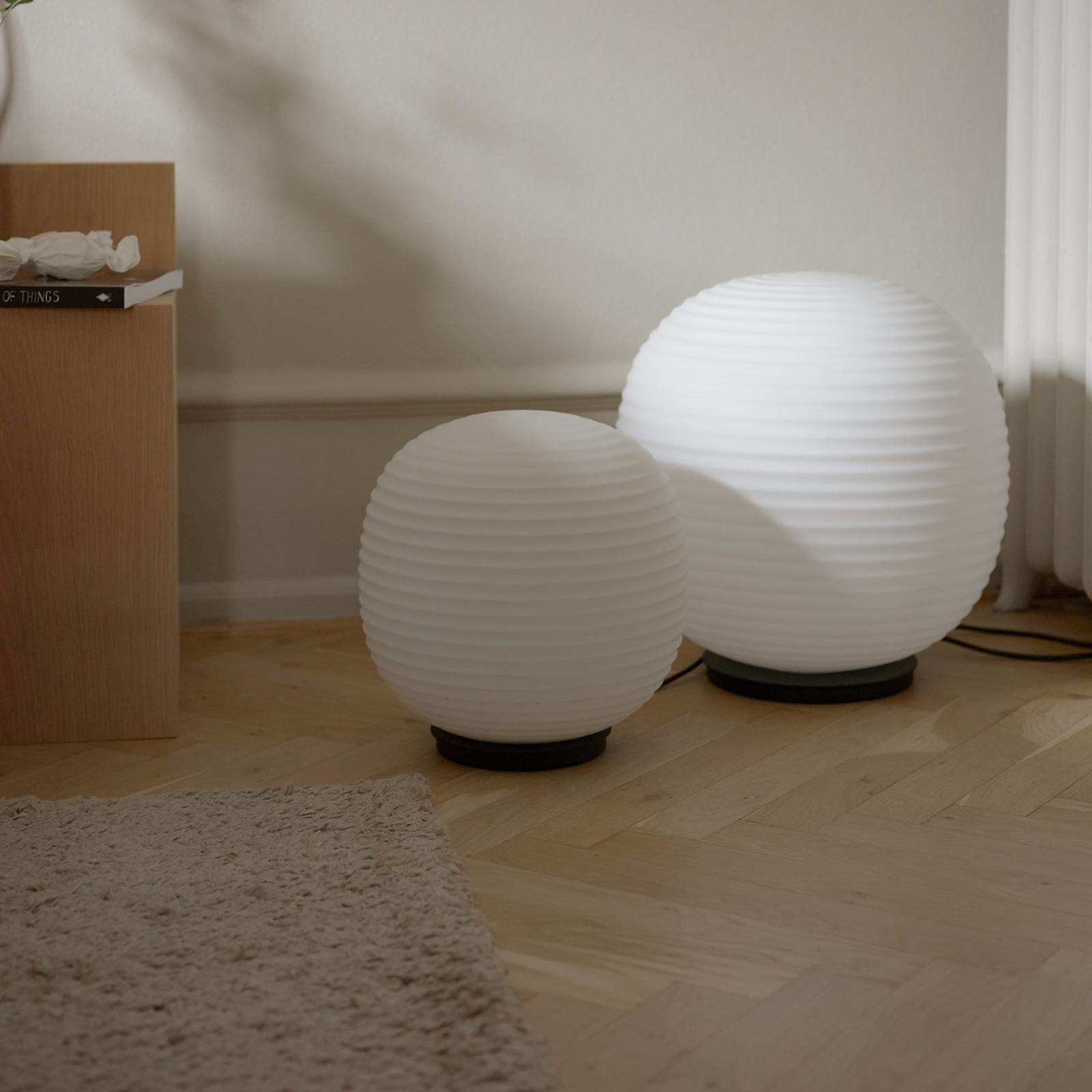 NEW WORKS New Works Lantern Globe Large lampa stołowa  40cm