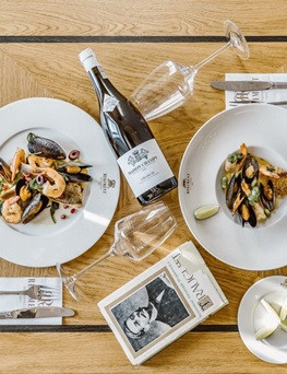 Kolacja dla dwojga  Restauracja Regiment P0006871