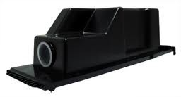 IPM Toner zamiennik do Canon CEXV3 IR2200, 2210, 2220, 2800, 3300, 3320 (1x795g)