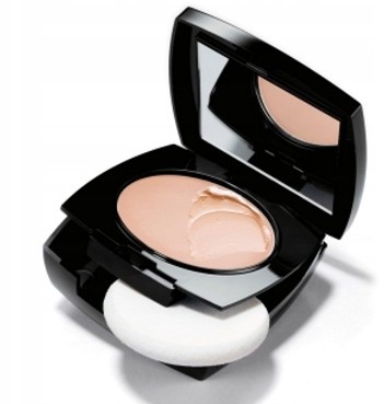 Avon Kremowo Pudrowy Podkład W Kompakcie Natural