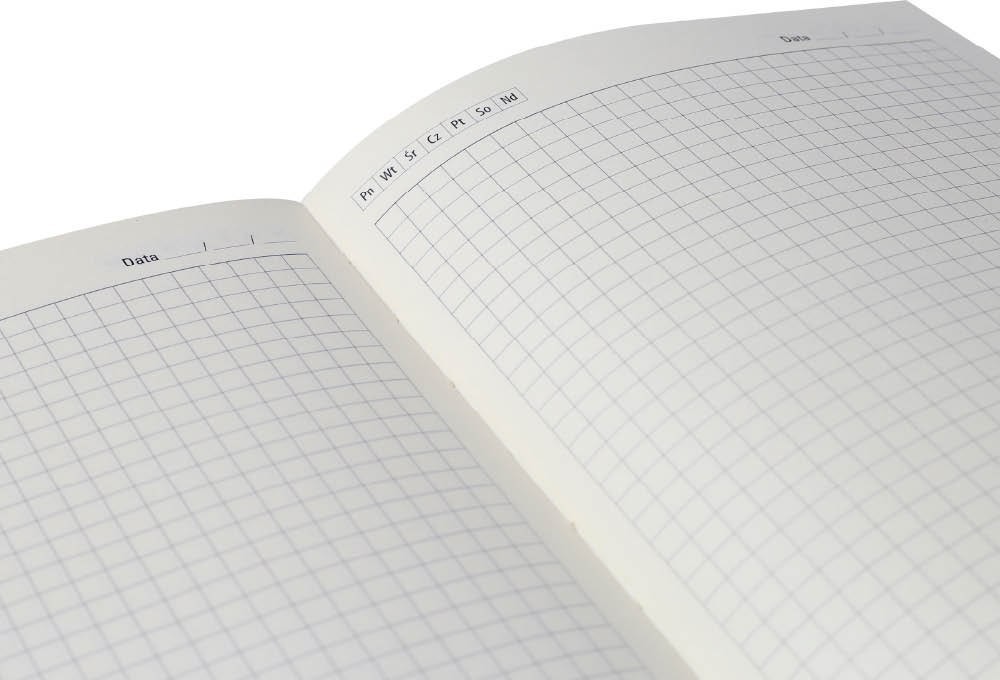 OPUS Notes Notatnik biurowy miękki w kratkę zamykany O.NOTE Praha 207 x 145 mm A5) granatowy NOTEPRAHAHSL128SQLNAVY