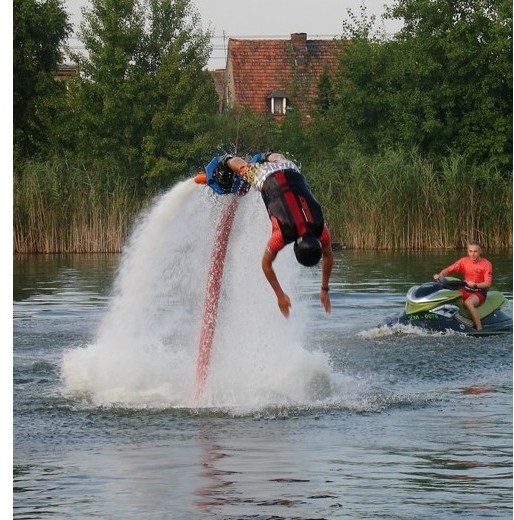 Flyboard ewolucje na wodzie Wrocław P0008136