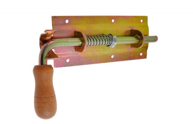 Zasuwa sprężynowa 250 ocynk z drewnianą rączką