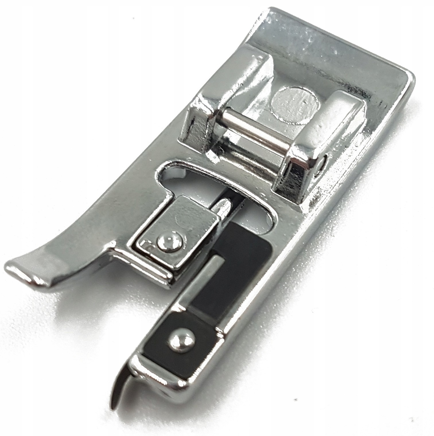 Łucznik Stopka do ściegu owerlokowego Matic Singer