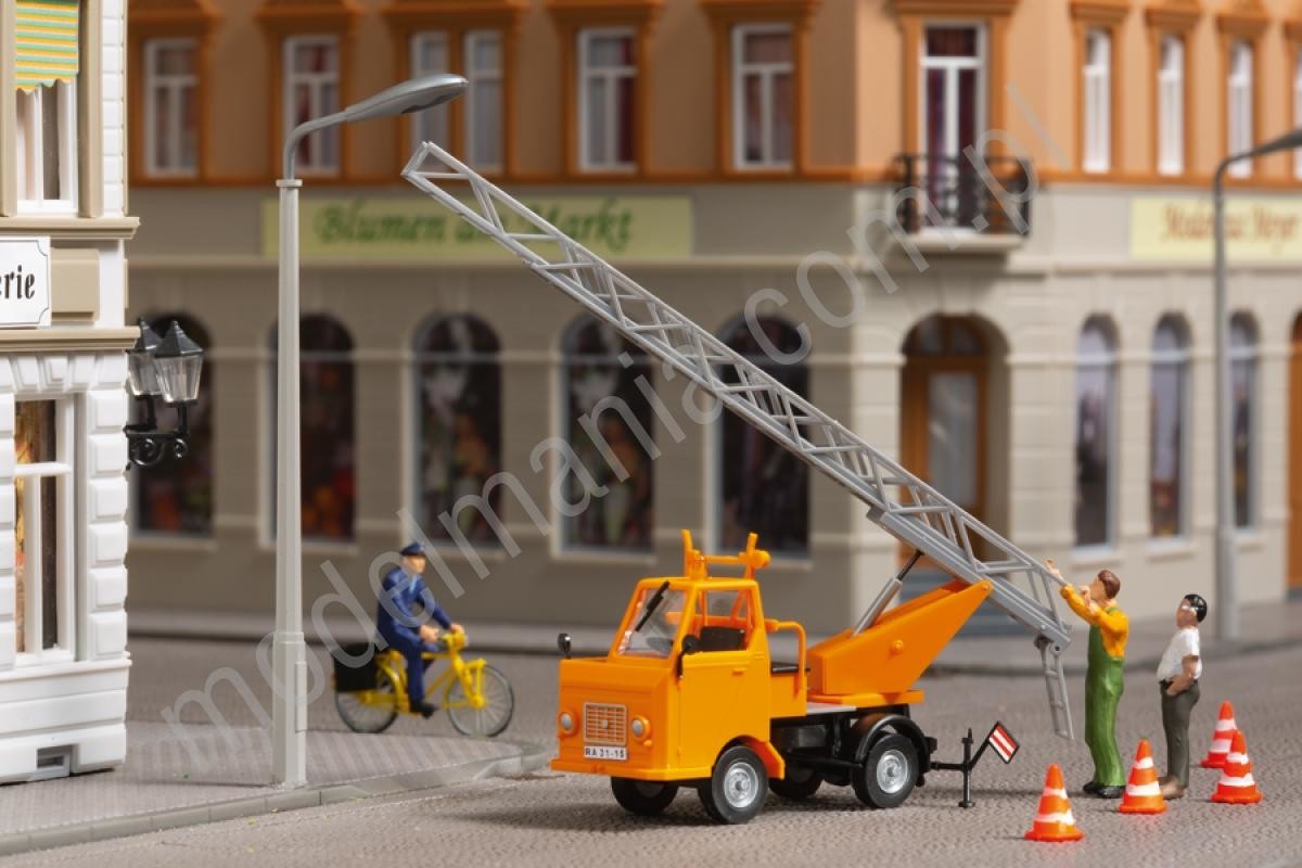 Auhagen Multicar M22 z obrotową drabiną 41656