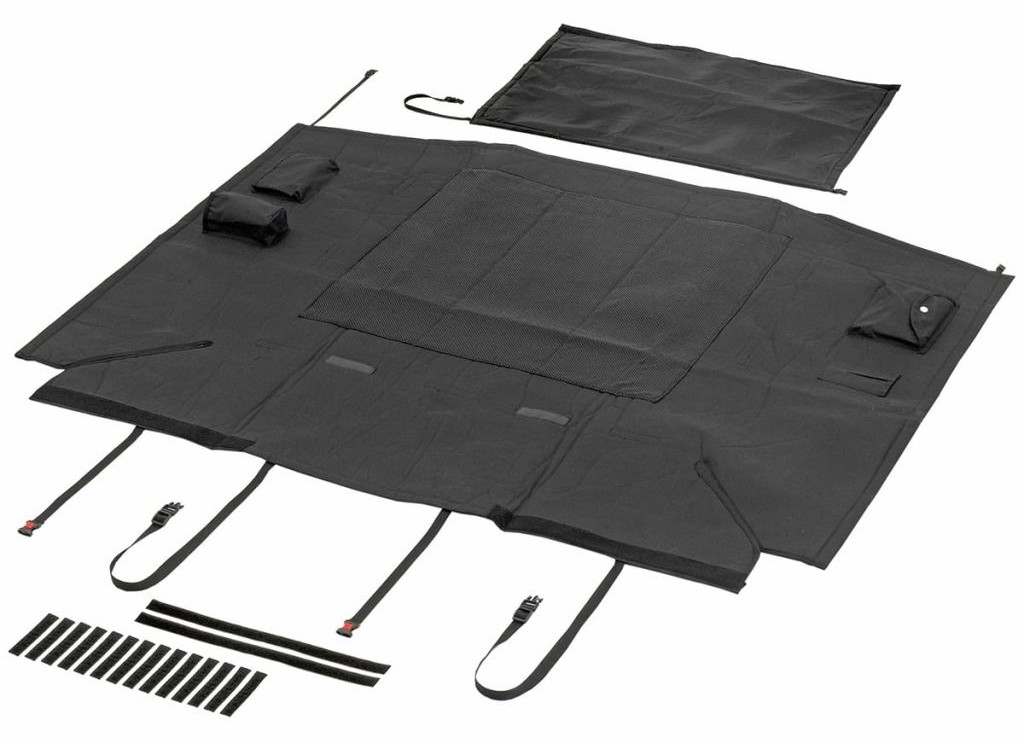 Flamingo FLAMINGO Mata do bagażnika Car Safe Deluxe, nylon, 165 x 126 cm