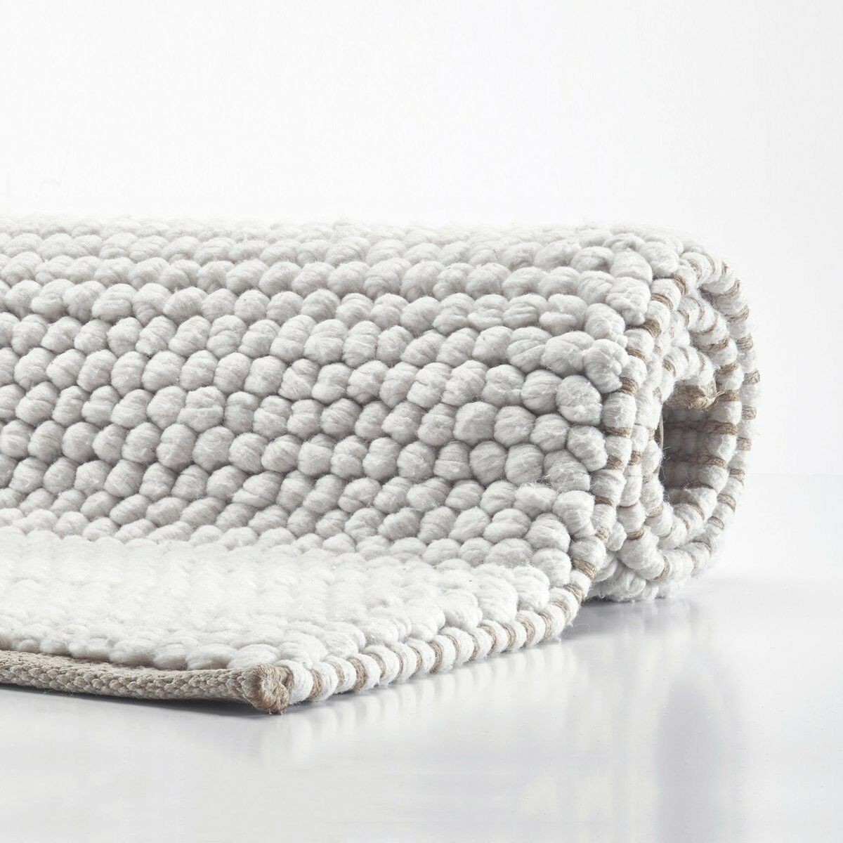 Aquanova Dywanik łazienkowy JURA Ivory