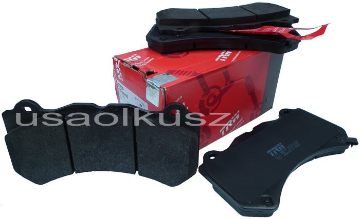 TRW Klocki hamulcowe przednie Dodge Challenger SRT Hellcat 2015 GDB4450